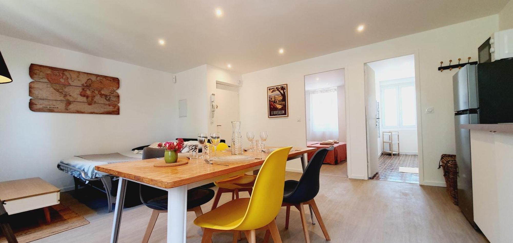 Via Domitia Apartamento *